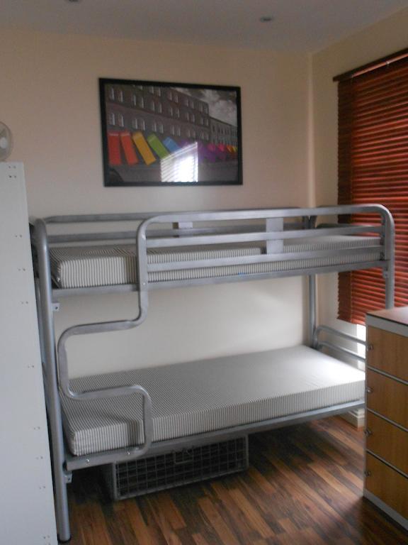 Mapesbury Hostel לונדון חדר תמונה