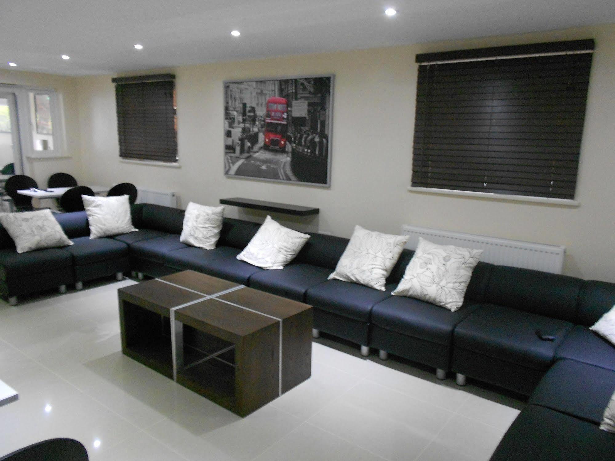 Mapesbury Hostel לונדון מראה חיצוני תמונה