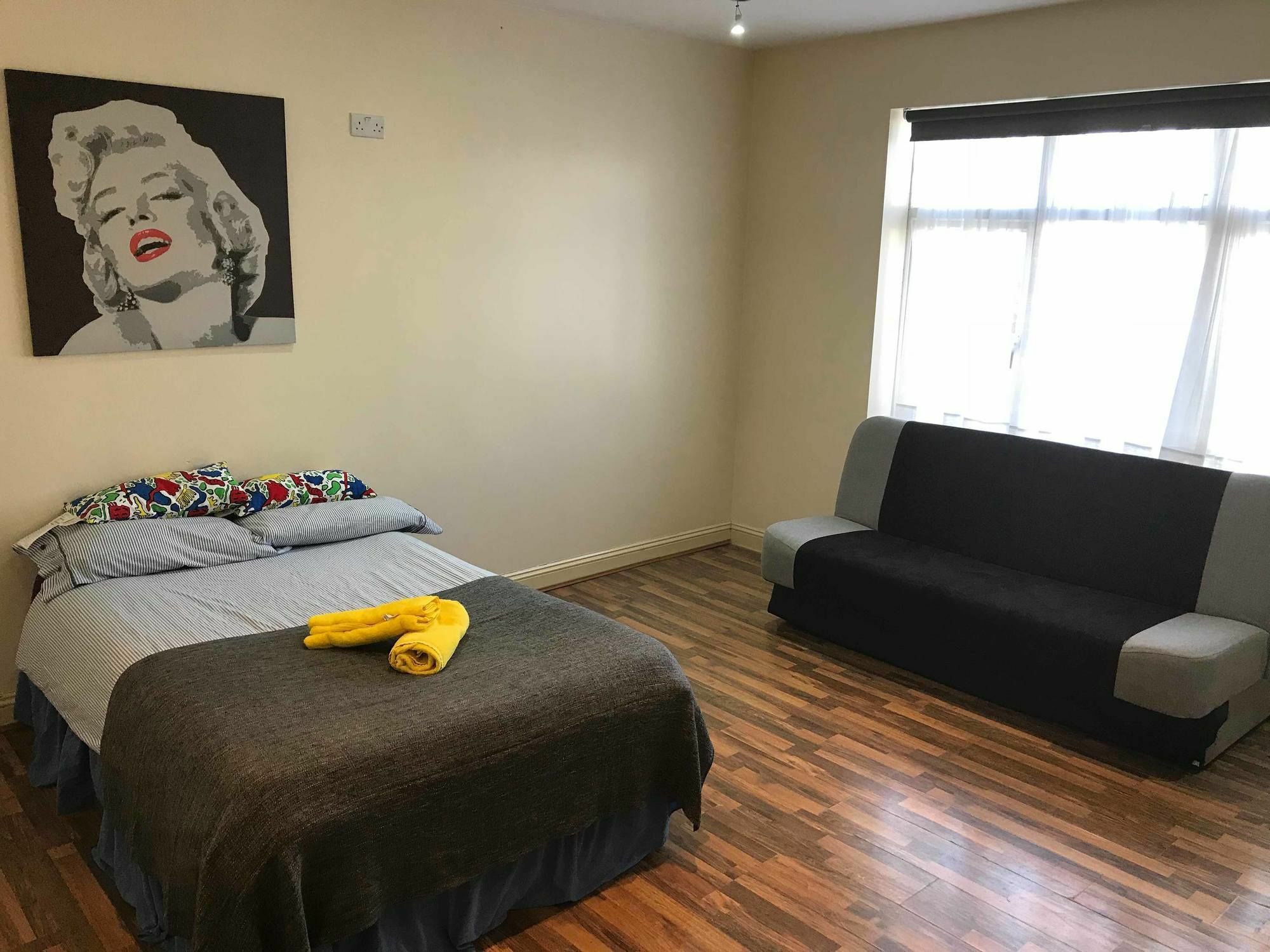 Mapesbury Hostel לונדון מראה חיצוני תמונה